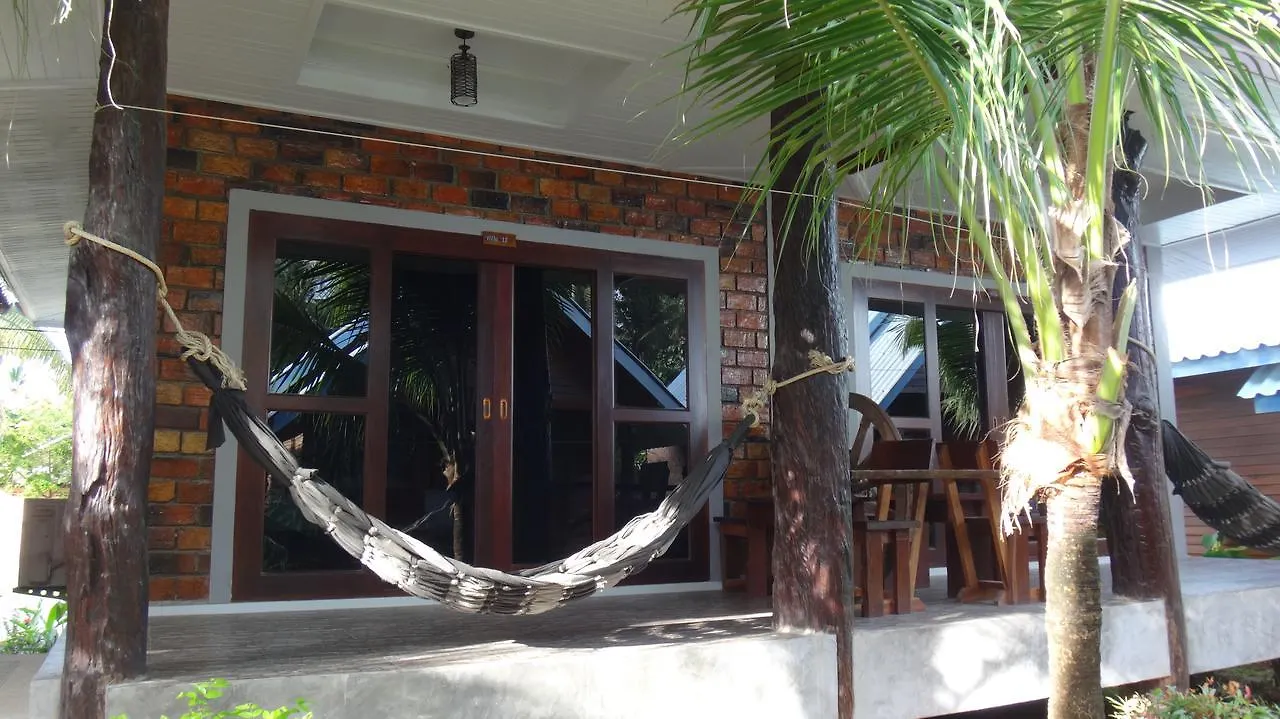 Lanta New Coconut Bungalow Ko Lanta 3*,  Thailand